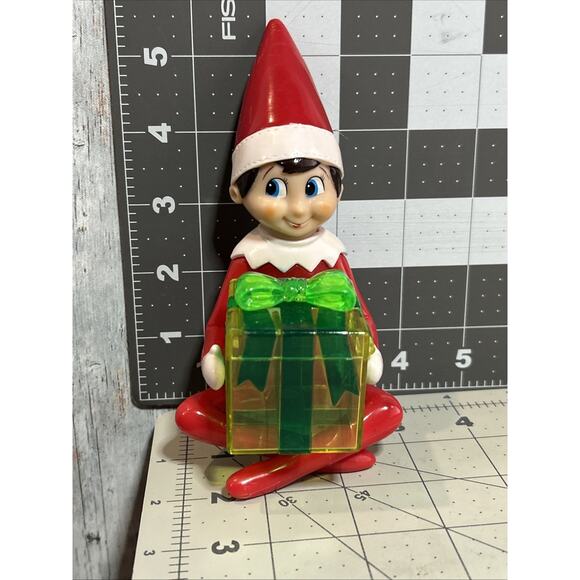 Elf On The Shelf Figure Holding Box Christmas Candy Holder/ Home Decor 6 Inch - Picture 1 of 5